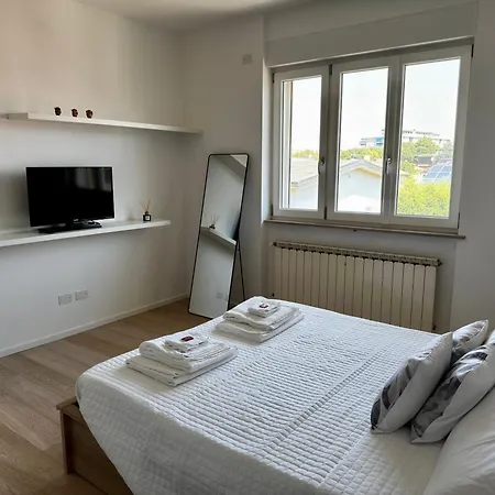 - Splendido 75 Mq Zona Ospedale * Udine