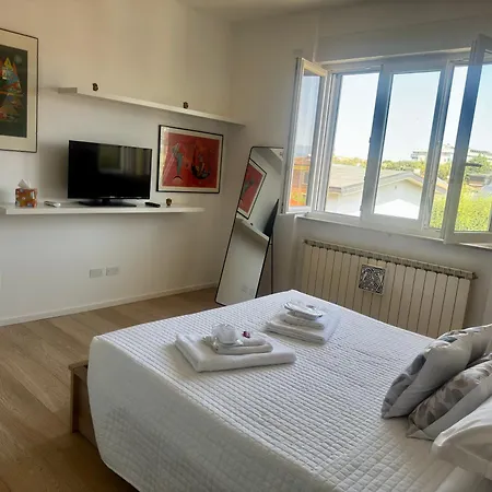- Splendido 75 Mq Zona Ospedale * Udine